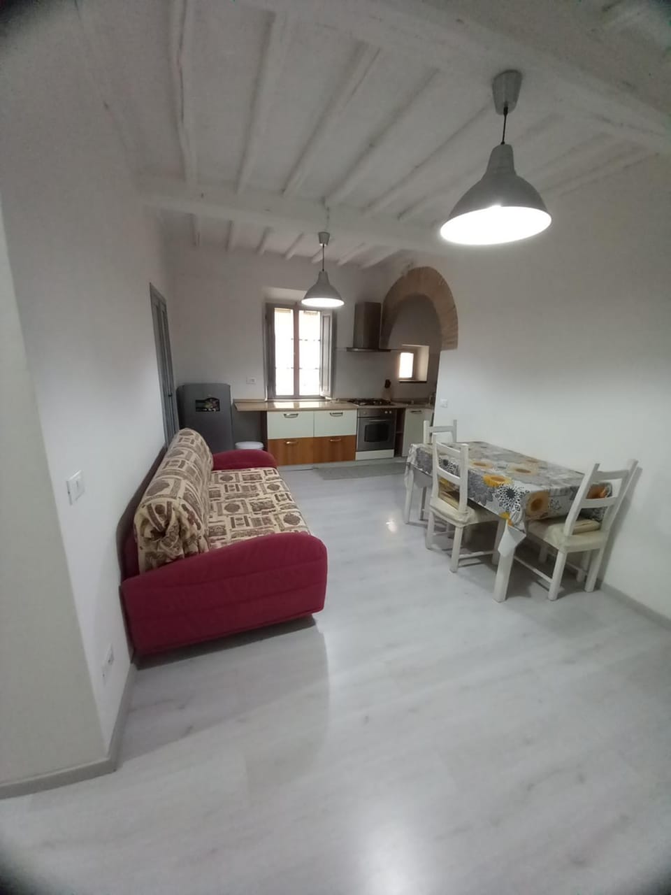 L' Antico Comune Apartment in Tuscany