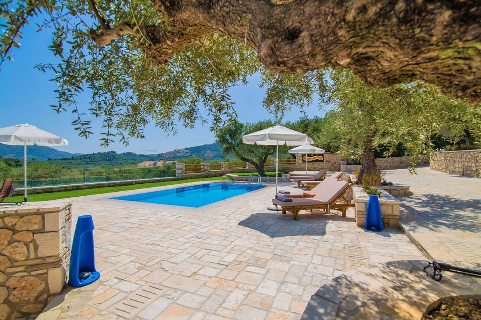 Mountain view, Swimming pool, Swimming pool