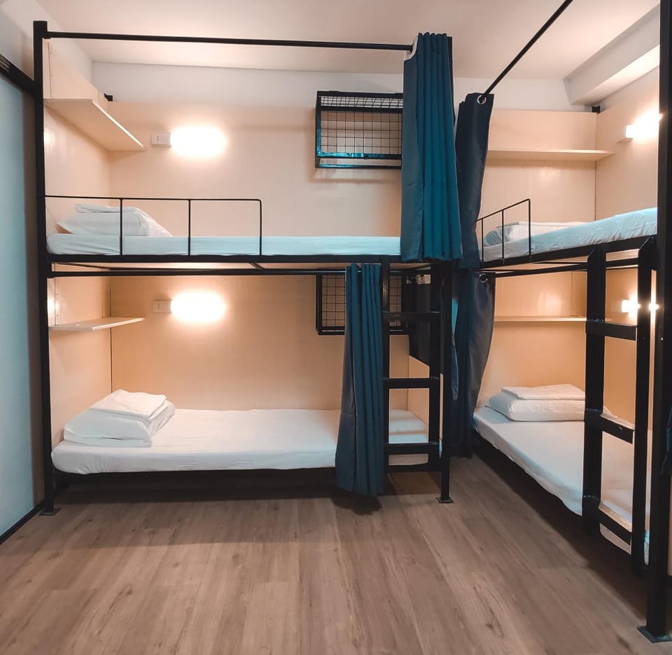 bunk bed