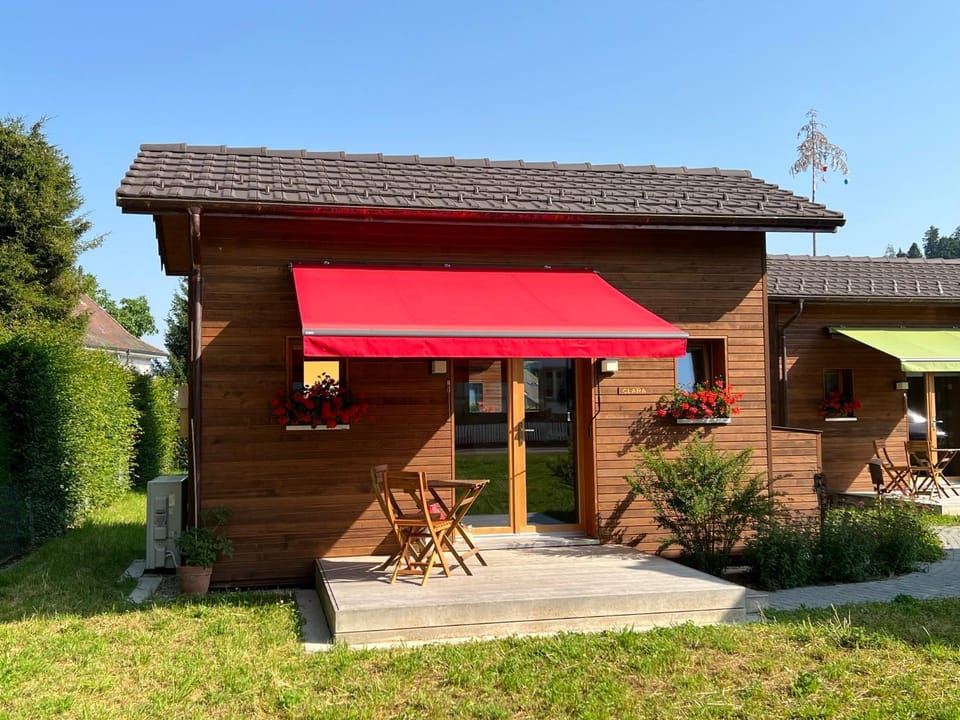 Fiechtehüsli (tiny house) Apartment in Canton of Bern (Region)