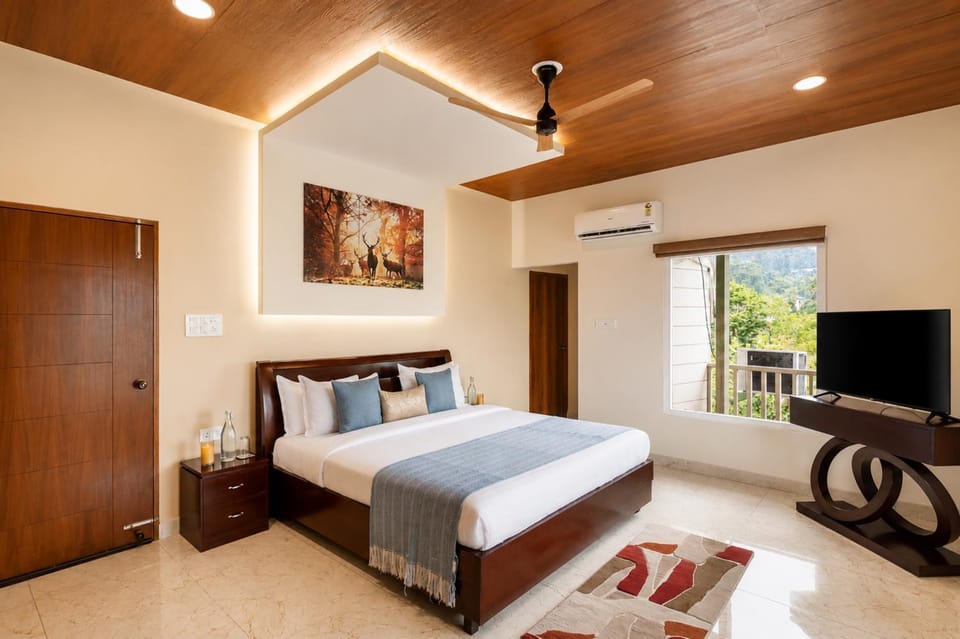 ELIVAAS Signature Karinya Villas Fern Scenic Hill View Villa With Sit Out , Shared Gazebo and Garden Villa in Uttarakhand