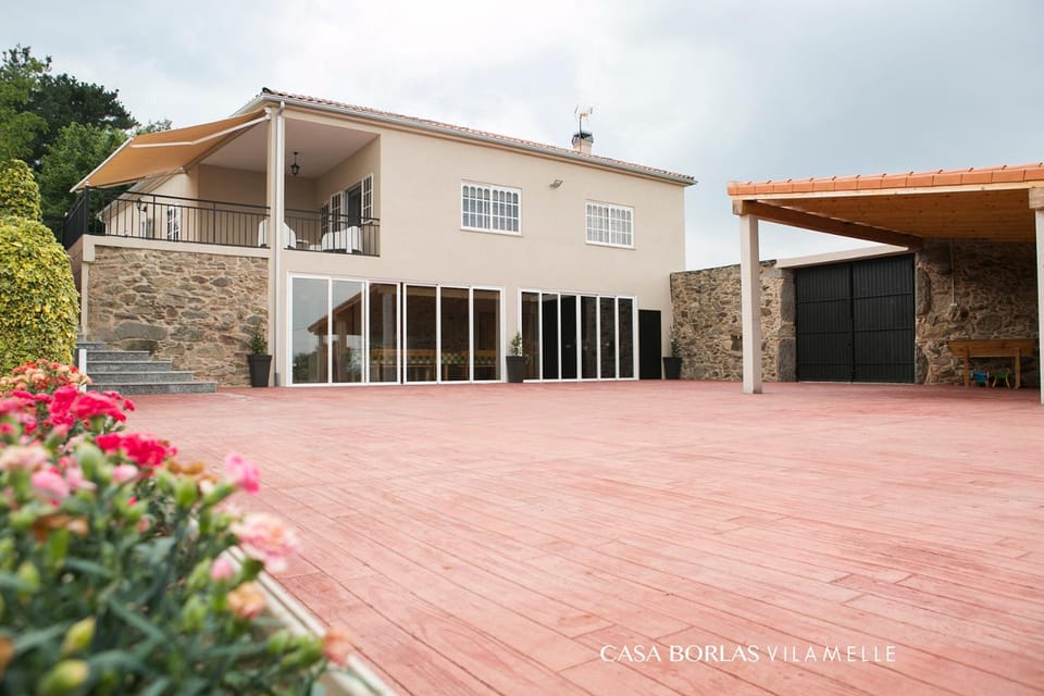 Casa Borlas House in Galicia