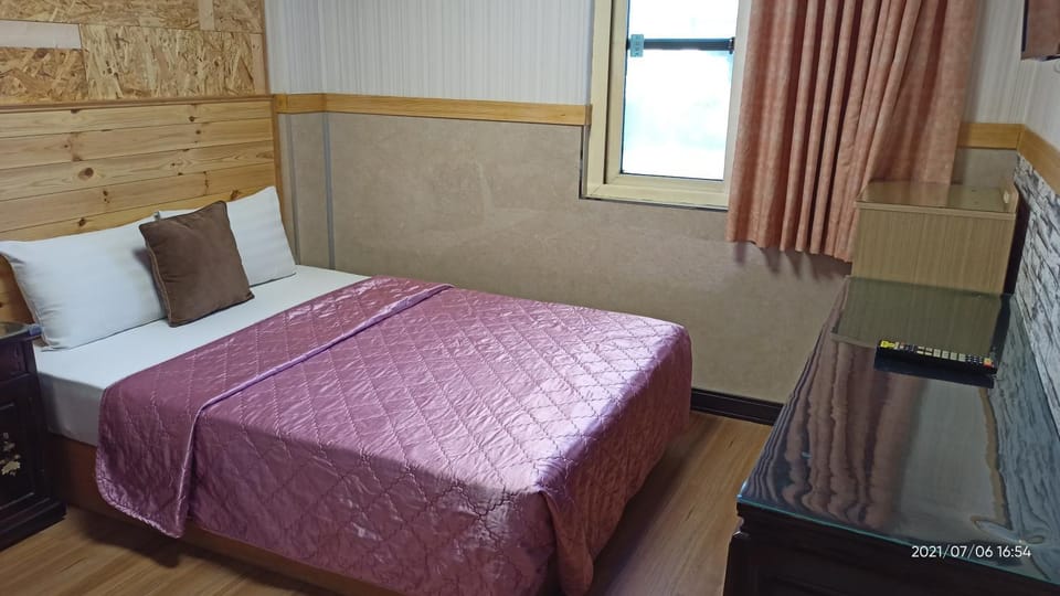 鑽石大旅社 Inn in Kaohsiung