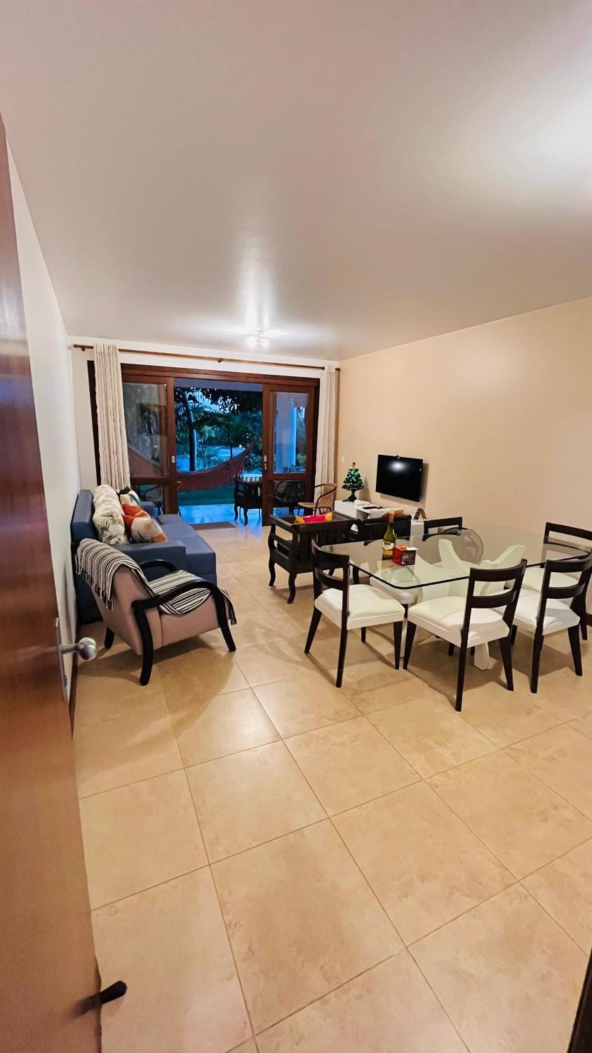 TV and multimedia, Living room, Dining area