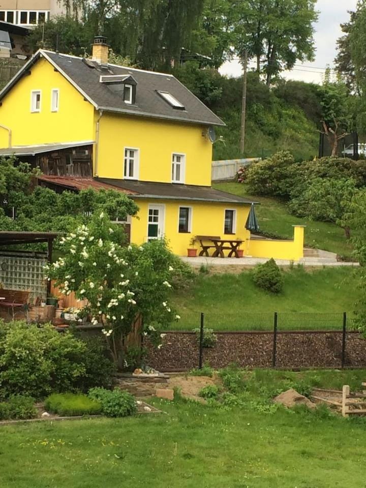 Property building, Garden