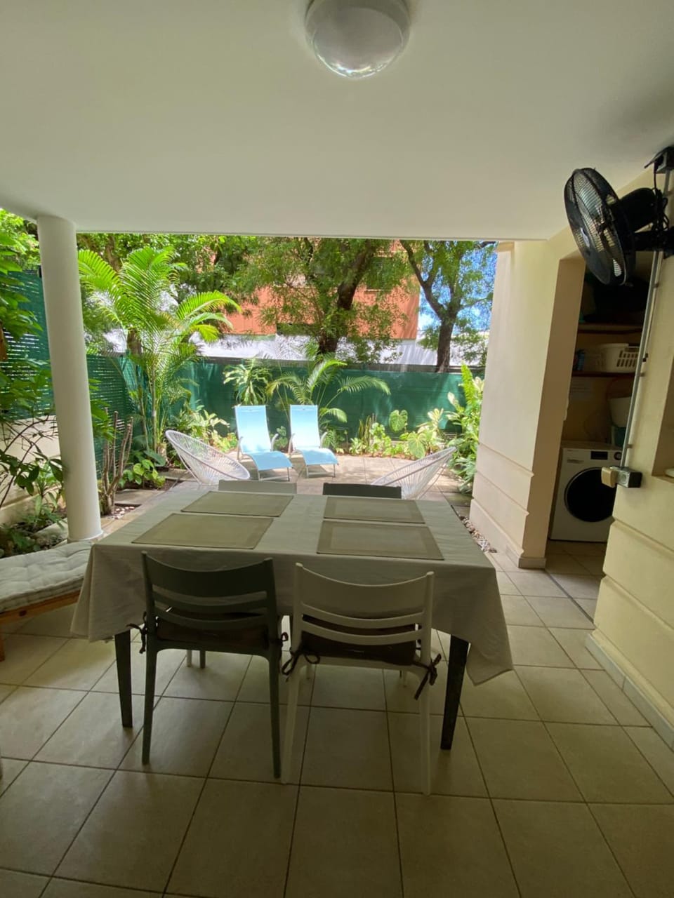 Patio, Dining area, Garden view