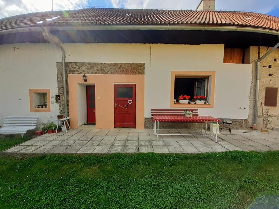 Na Chalupě u sádky Apartment in South Bohemian Region