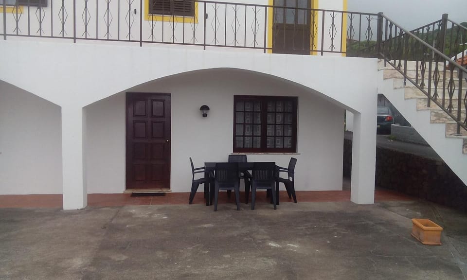 Patio, Facade/entrance