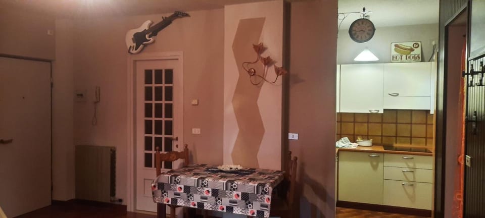 Le Chat Riant Apartment in Aosta Valley, Italy