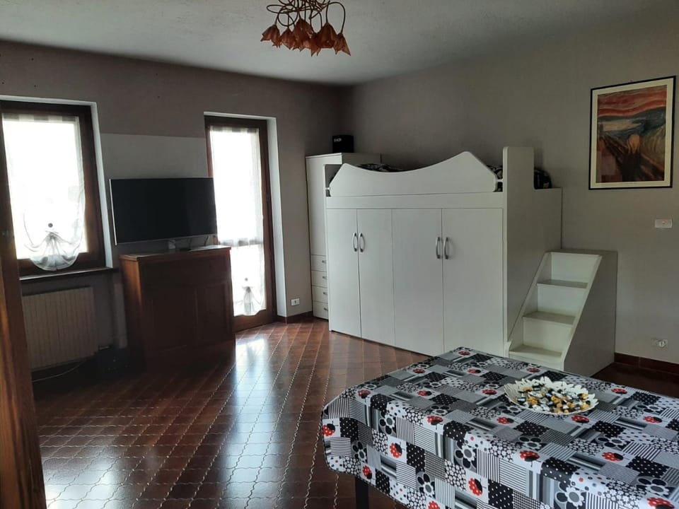 Le Chat Riant Apartment in Aosta Valley, Italy