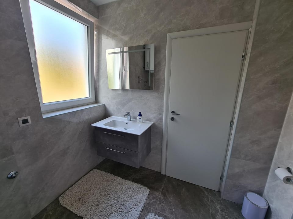 Apartments Elizabeta Apartment in Primorje-Gorski Kotar County