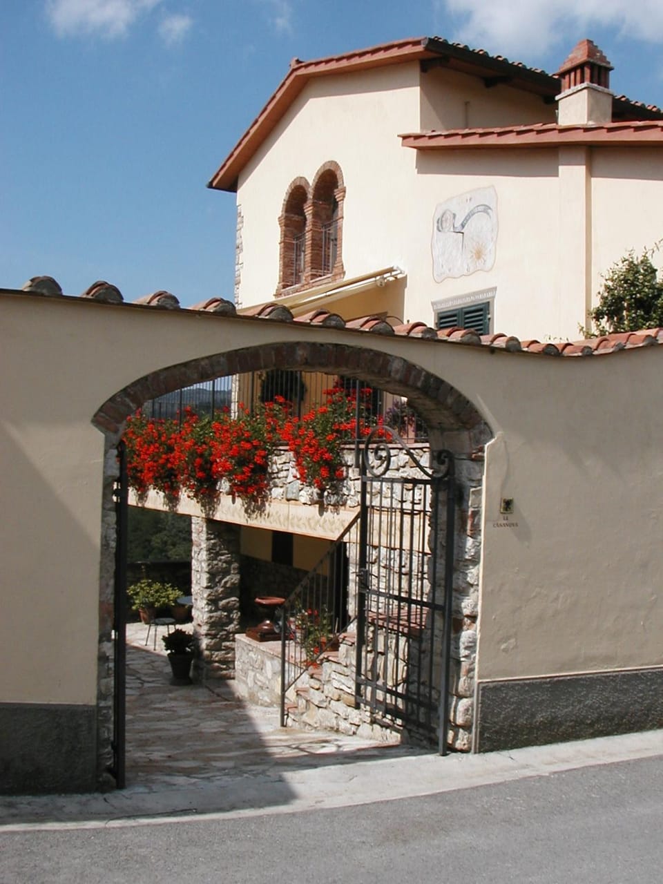 Property building, Facade/entrance