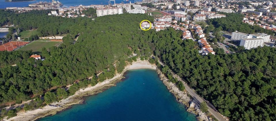 Amazing luxury apartment 200 m from the beach Apartment in Pula
