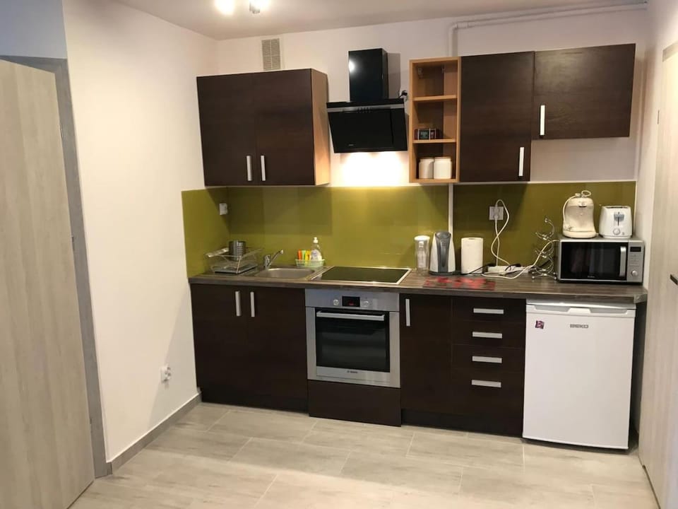 Coffee/tea facilities, Kitchen or kitchenette