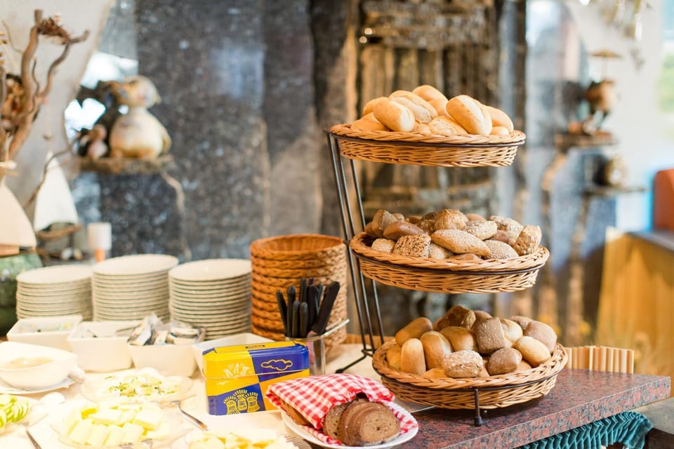 Other, Buffet breakfast