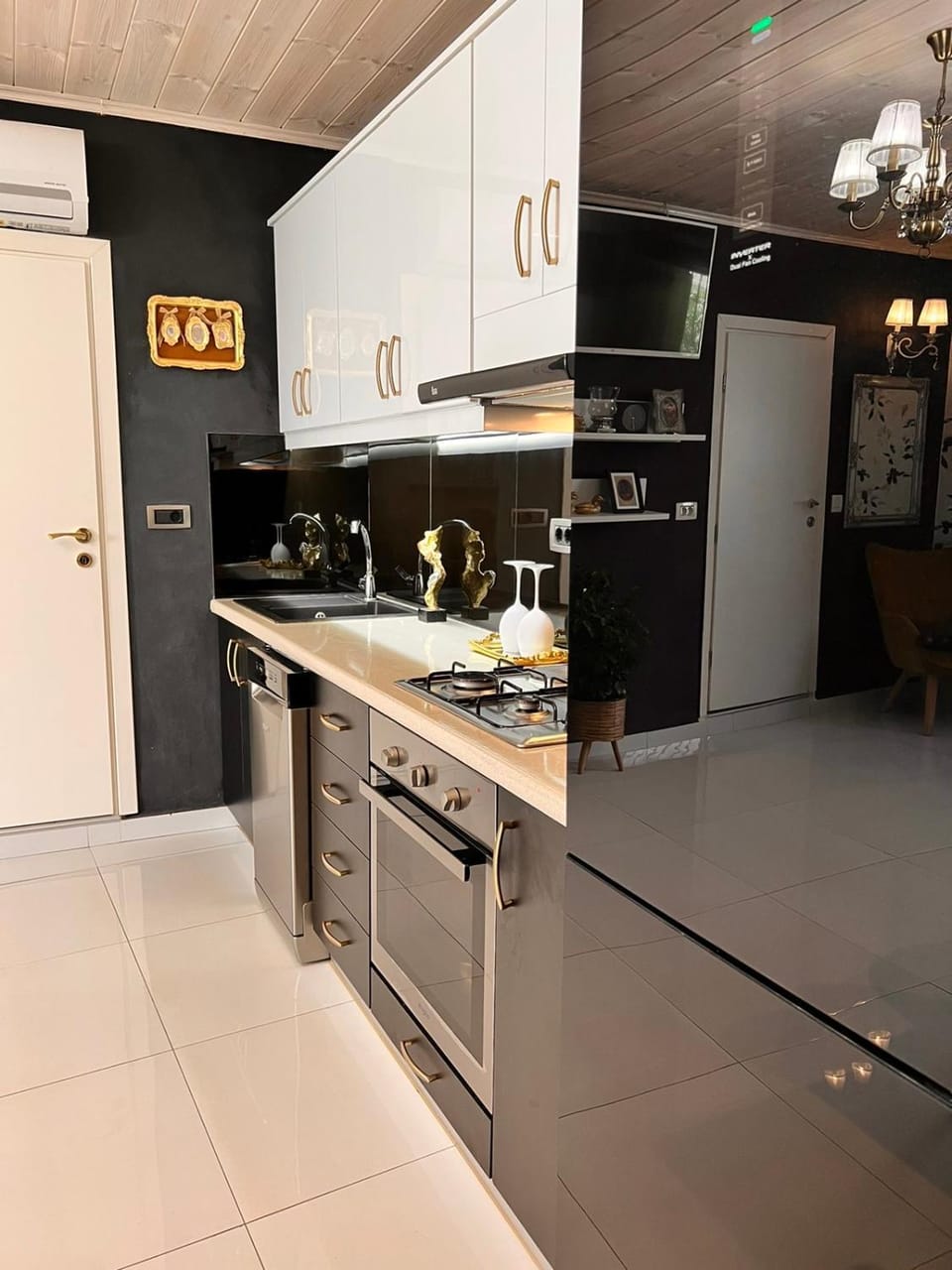 Kitchen or kitchenette