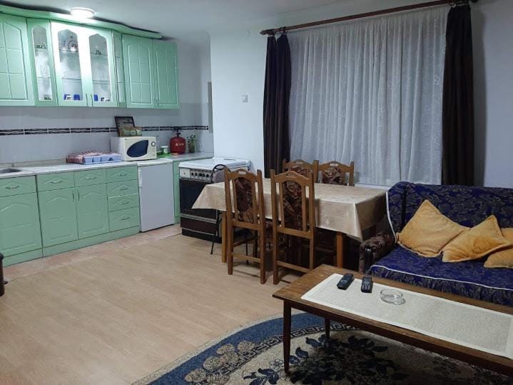 privatni smestaj Dobri Apartment in North Macedonia