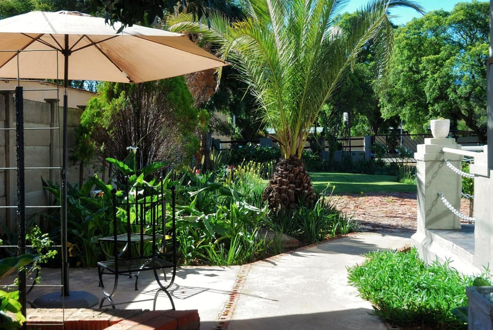 Garden, Garden view