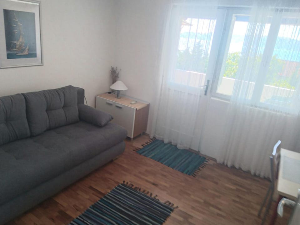 Apartment Oaza - 150m from the sea Apartment in Novi Vinodolski