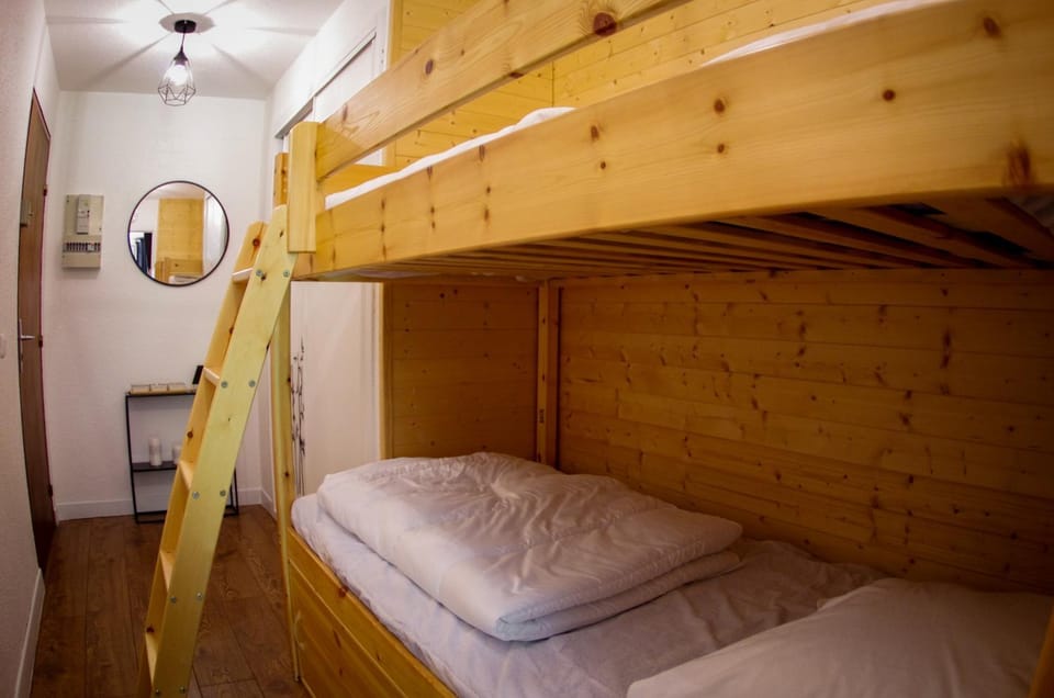 bunk bed, Family