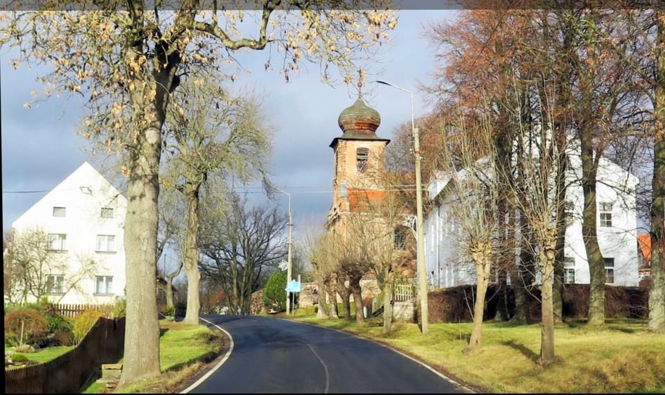 Property building, Autumn, Landmark view, Street view