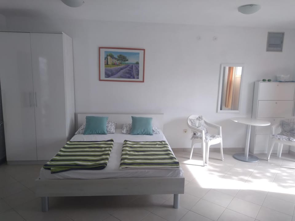Apartment Perla - 150m from the sea Apartment in Novi Vinodolski