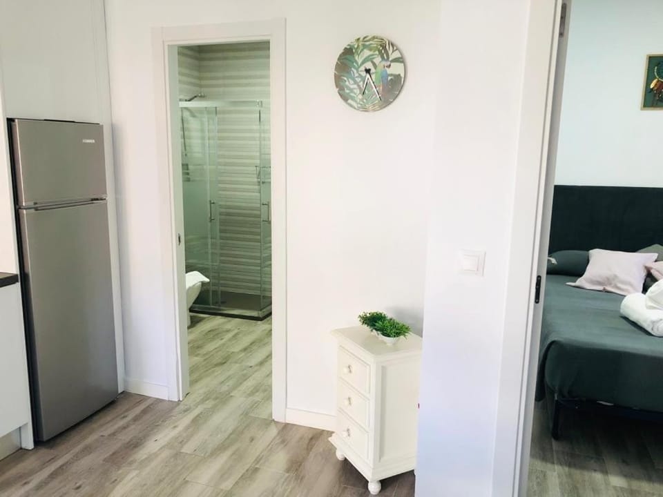 Apartamento CARIHUELA PUERTO Apartment in Torremolinos
