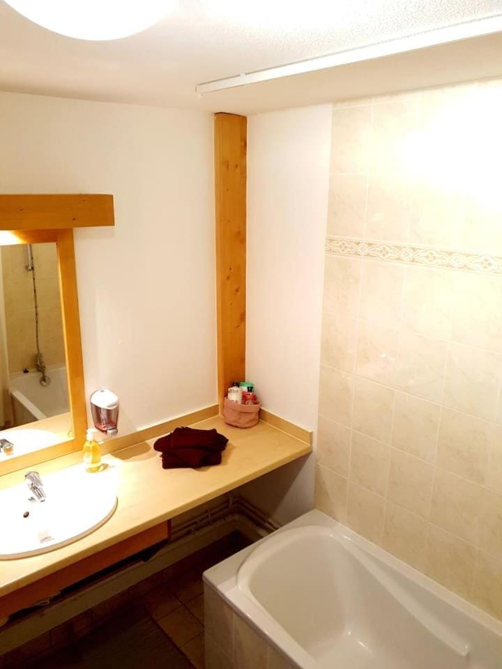 Studio dans résidence de tourisme*** Apartment in Doussard