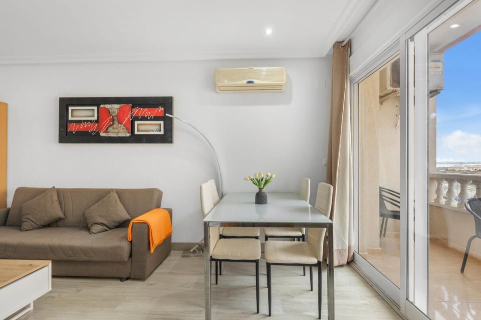 Homely Apartments Las Salinas Apartment in Torrevieja