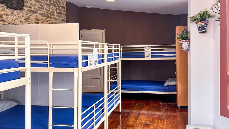 Albergue Mayor Hostel in Galicia