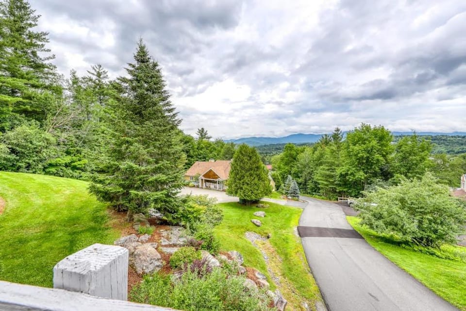 Mountain View at Mountainside Apartment in Stowe