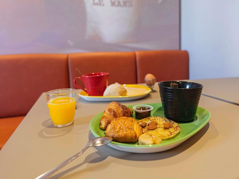 Breakfast
