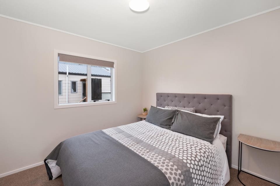 Fifteen B - National Park Holiday Home House in Manawatū-Whanganui, New Zealand