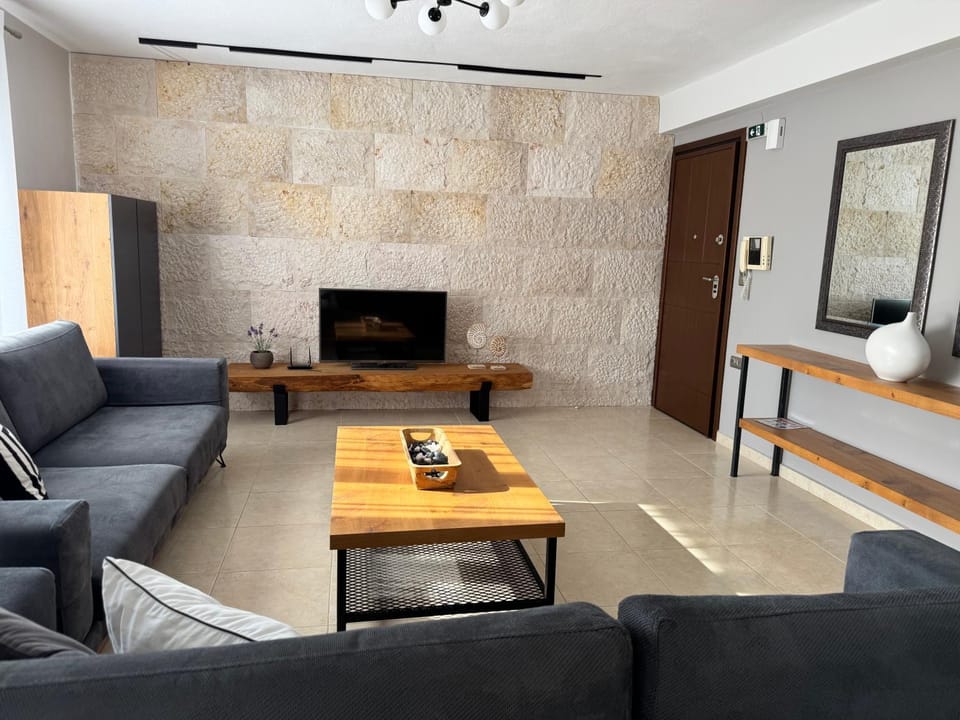 Onar Luxury Apartment Apartment in Nea Peramos