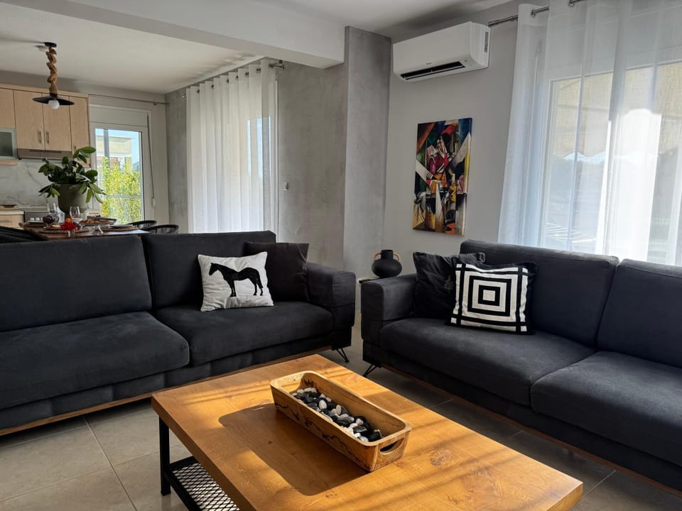 Onar Luxury Apartment Apartment in Nea Peramos