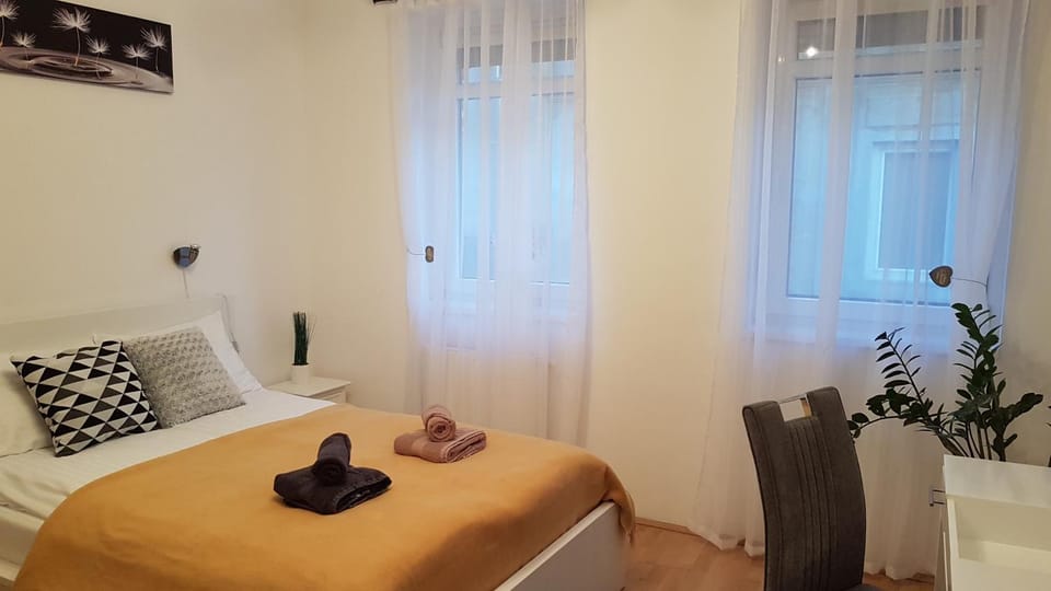 Központhoz közeli - Cool Tettye Apartman Apartment in Hungary