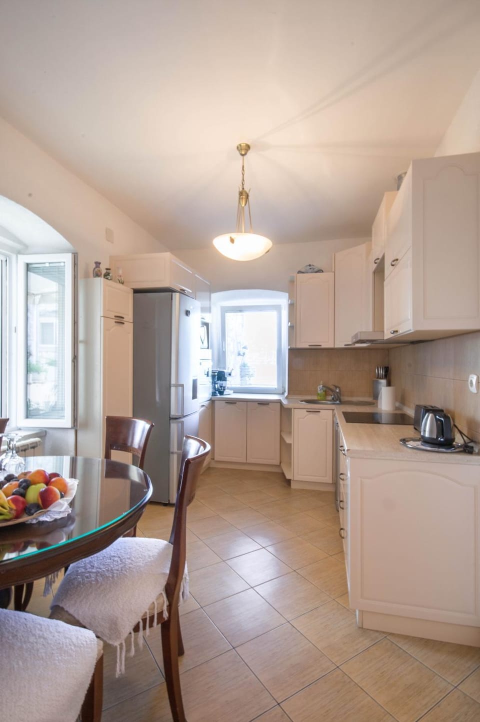 Coffee/tea facilities, Dining area, dishwasher, minibar, pet friendly, stove, toaster, kitchen