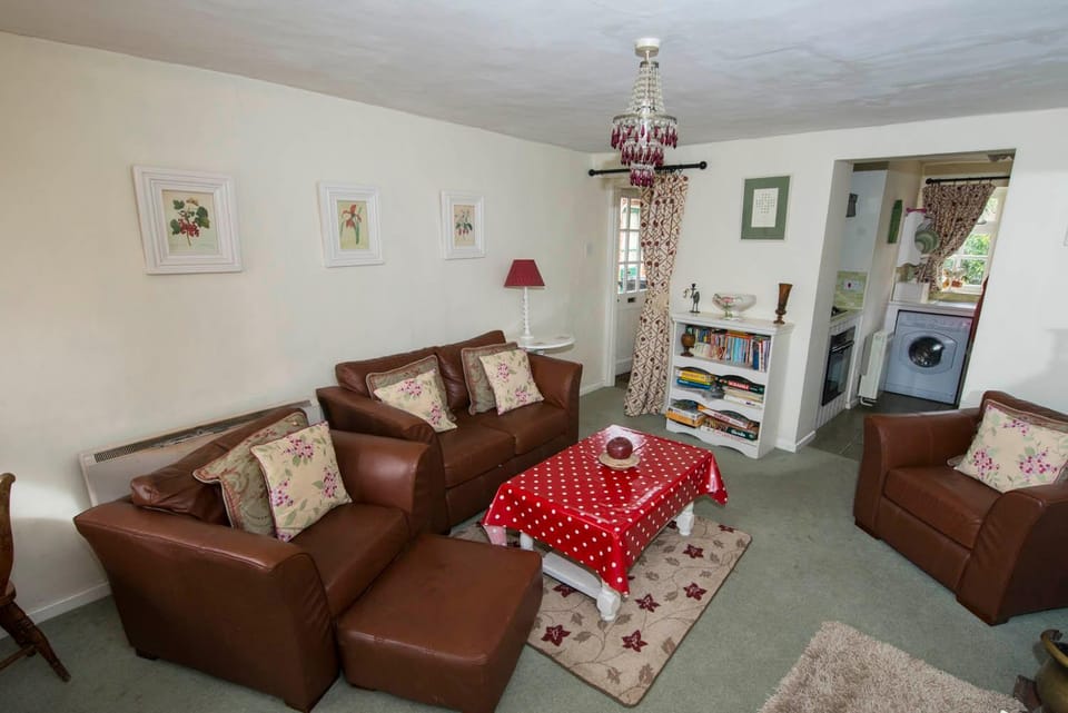 Pebble Cottage House in Blakeney