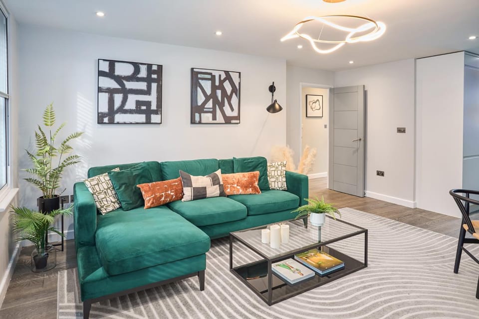 Living room, Seating area