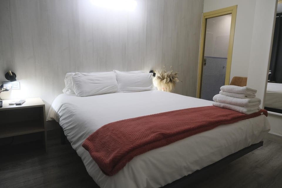 Pensión Artea Bed and Breakfast in San Sebastian