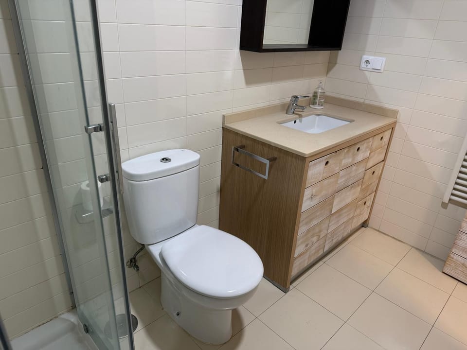 Shower, Bathroom