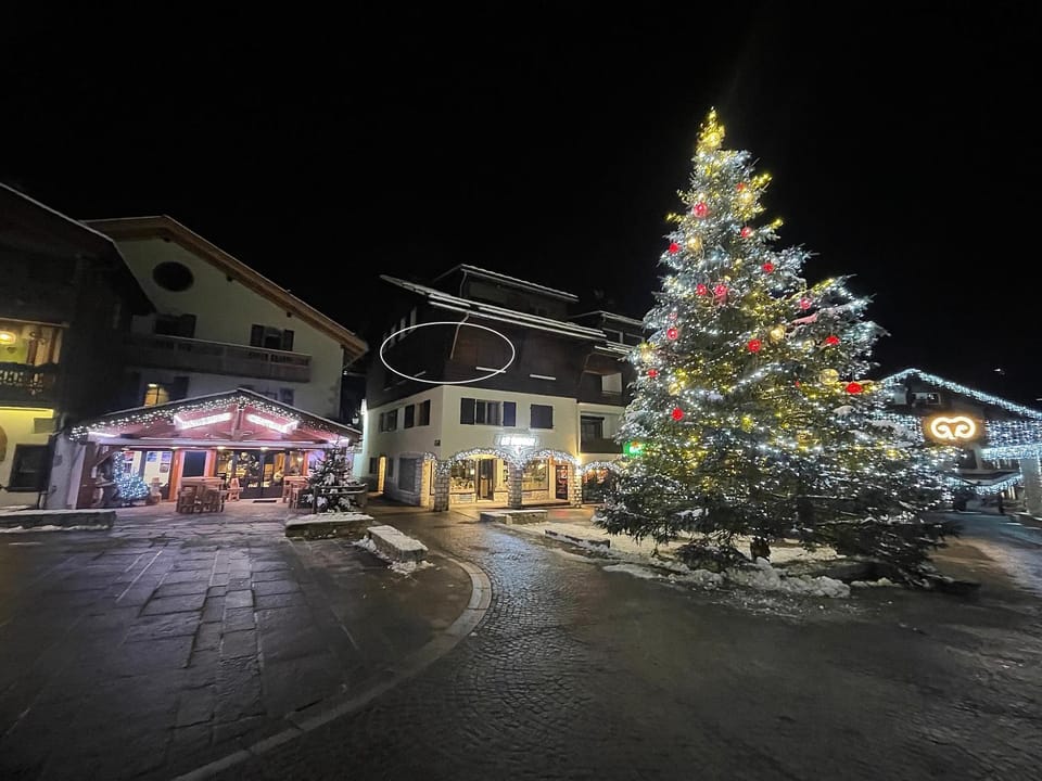 Property building, Night, Neighbourhood, Location