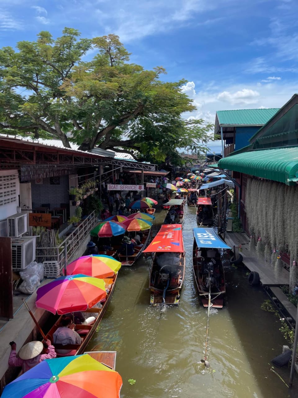 Reuan Vilawan Bed and Breakfast in Thailand