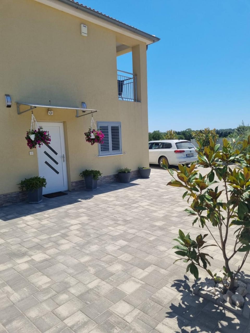 Property building, Parking