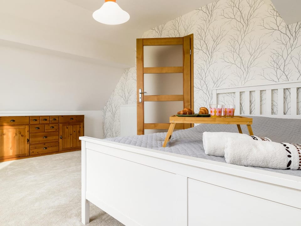 Food and drinks, Other, Photo of the whole room, Decorative detail, Bedroom, On site, Area and facilities