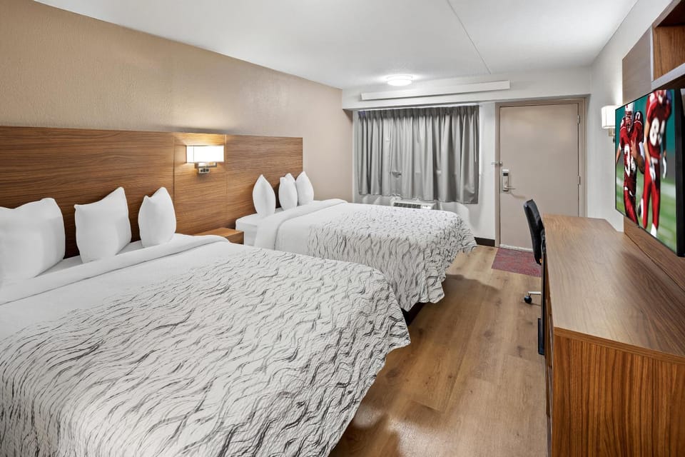 Photo of the whole room