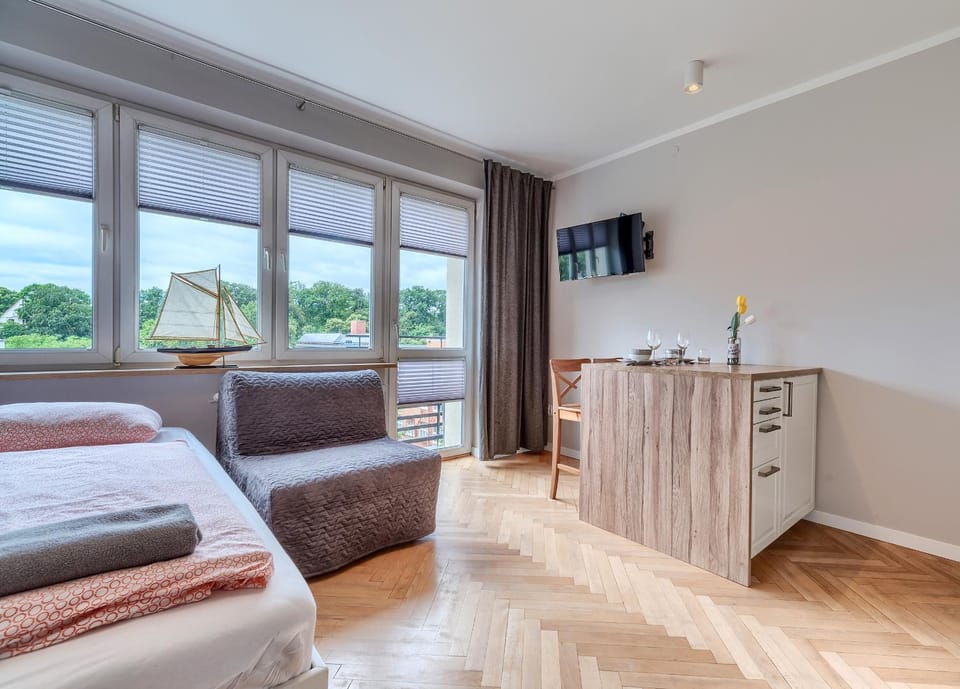 TV and multimedia, Balcony/Terrace, Kitchen or kitchenette, Bedroom