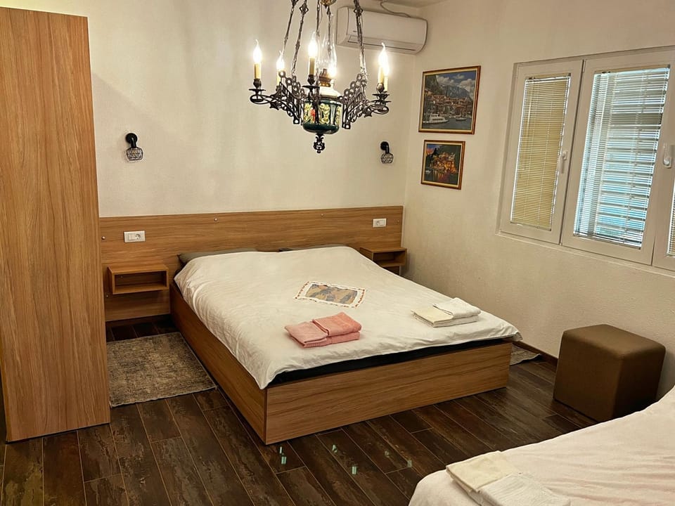 Bed, Bedroom, wardrobe