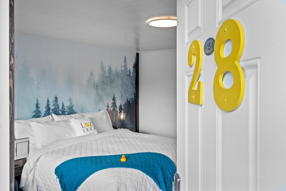 Bed, Decorative detail, Bedroom