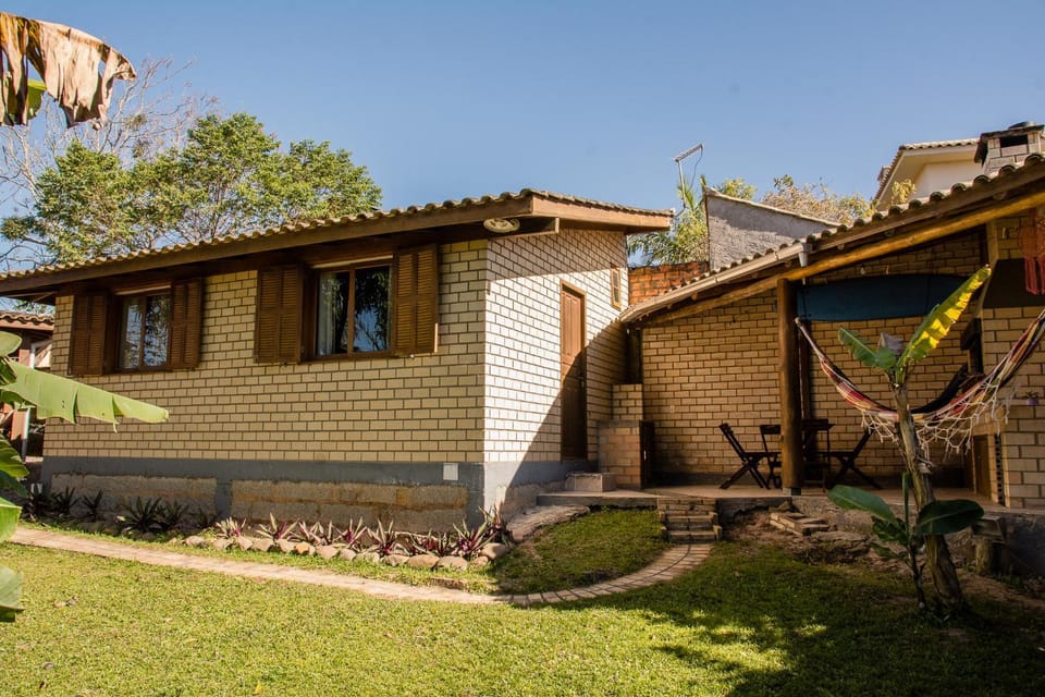 Property building, Spring, Day, BBQ facilities, Garden, Garden view